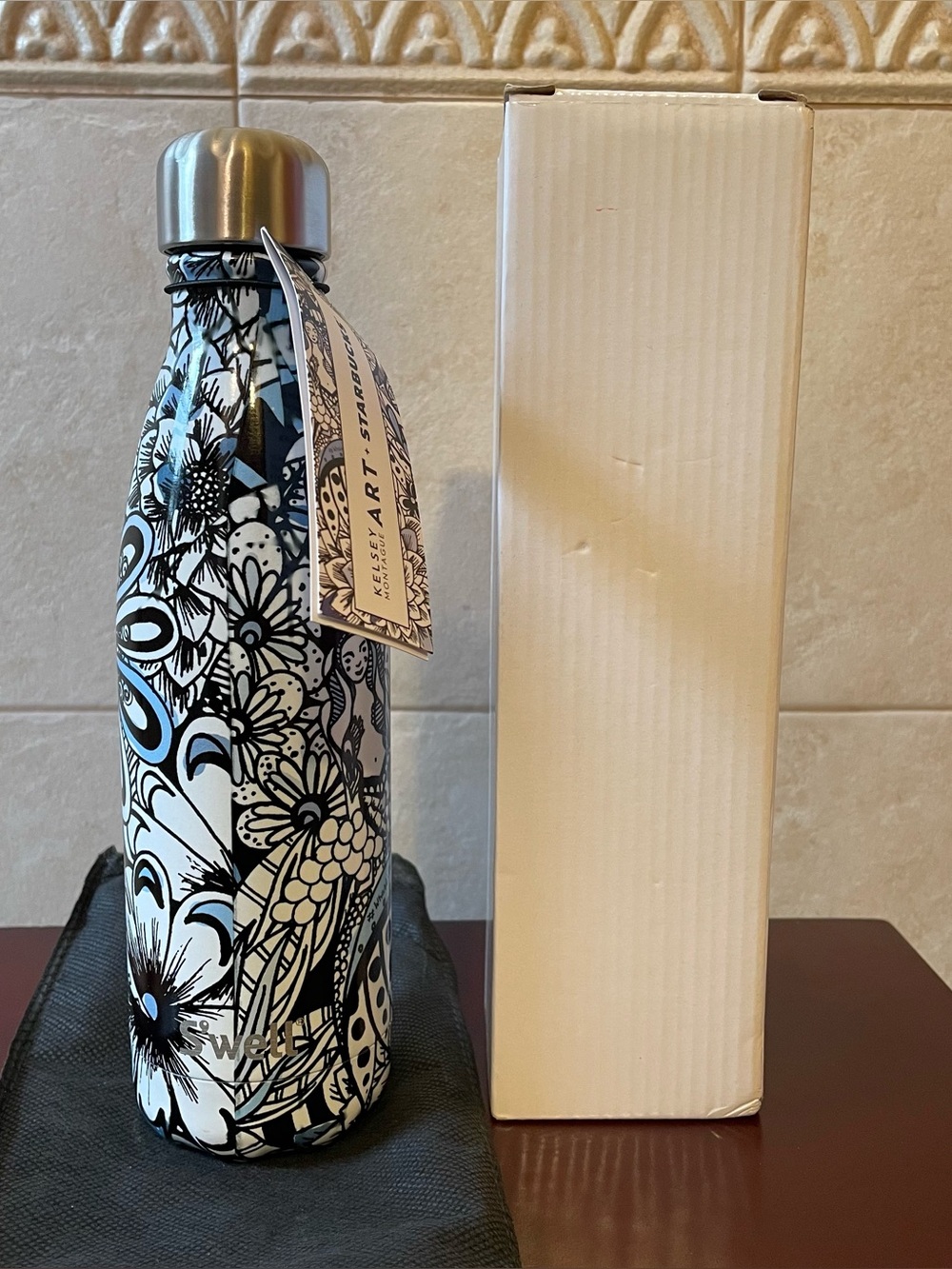 NIB SWELL x STARBUCKS KELSEY MONTAGUE ART MERMAID WATER BOTTLE Steel Siren 17 oz